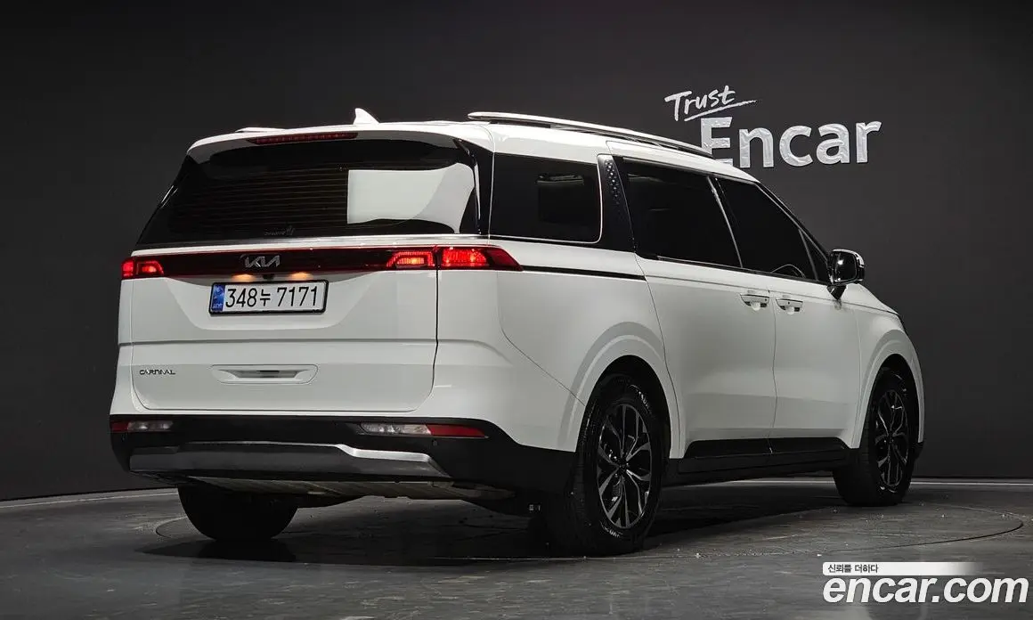 Kia Carnival 2022 3.5 автомат (гидро), фото 2 Kia Carnival 2022 3.5 автомат (гидро), фото 2