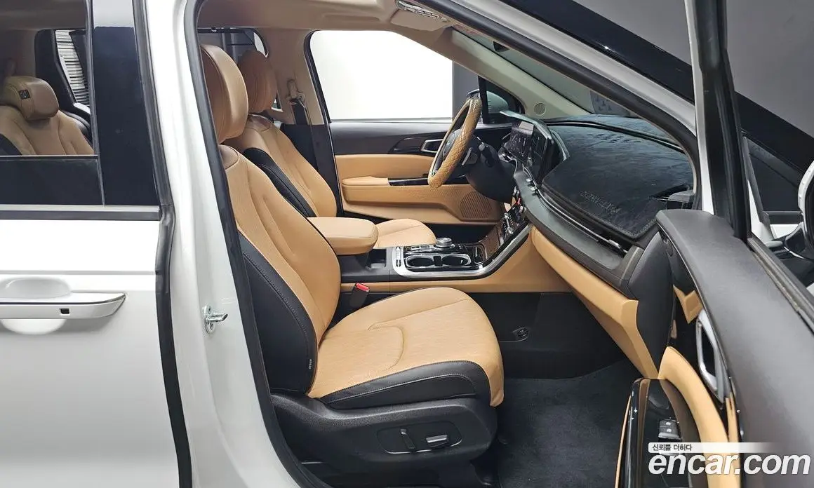 Kia Carnival 2022 3.5 автомат (гидро), фото 17 Kia Carnival 2022 3.5 автомат (гидро), фото 17
