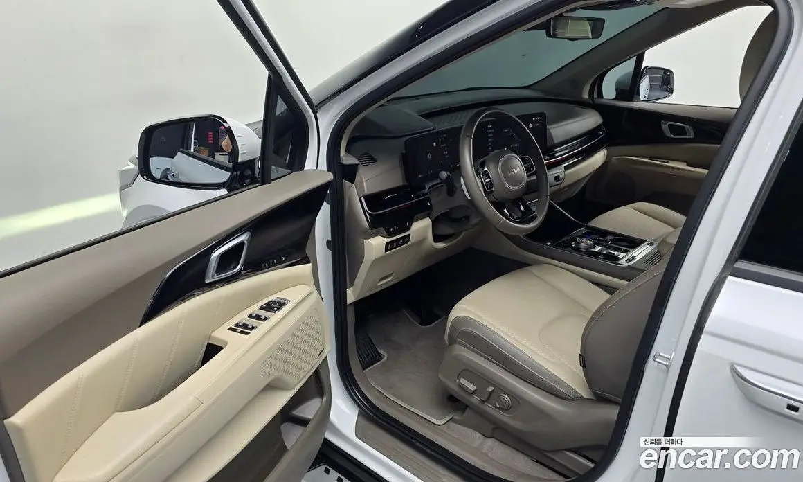 Kia Carnival 2024 3.5 автомат (гидро), фото 17 Kia Carnival 2024 3.5 автомат (гидро), фото 17