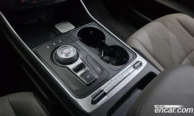 Kia Carnival 2025 1.6 автомат (гидро), миниатюра 12
