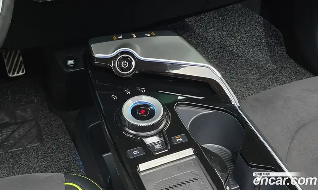 Kia EV6 2023 0.1 автомат (гидро), миниатюра 12
