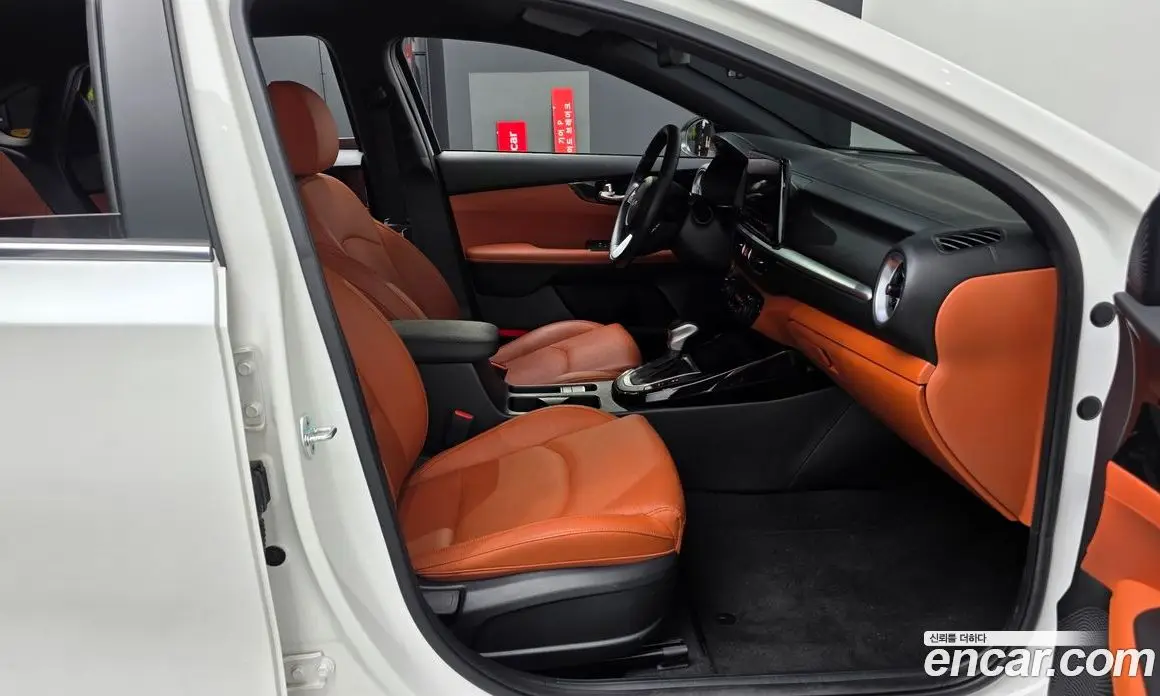 Kia K3 2021 1.6 автомат (гидро), фото 17