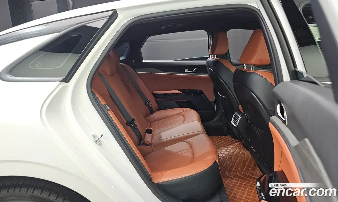 Kia K5 (Optima) 2024 1.6 автомат (гидро), фото 17