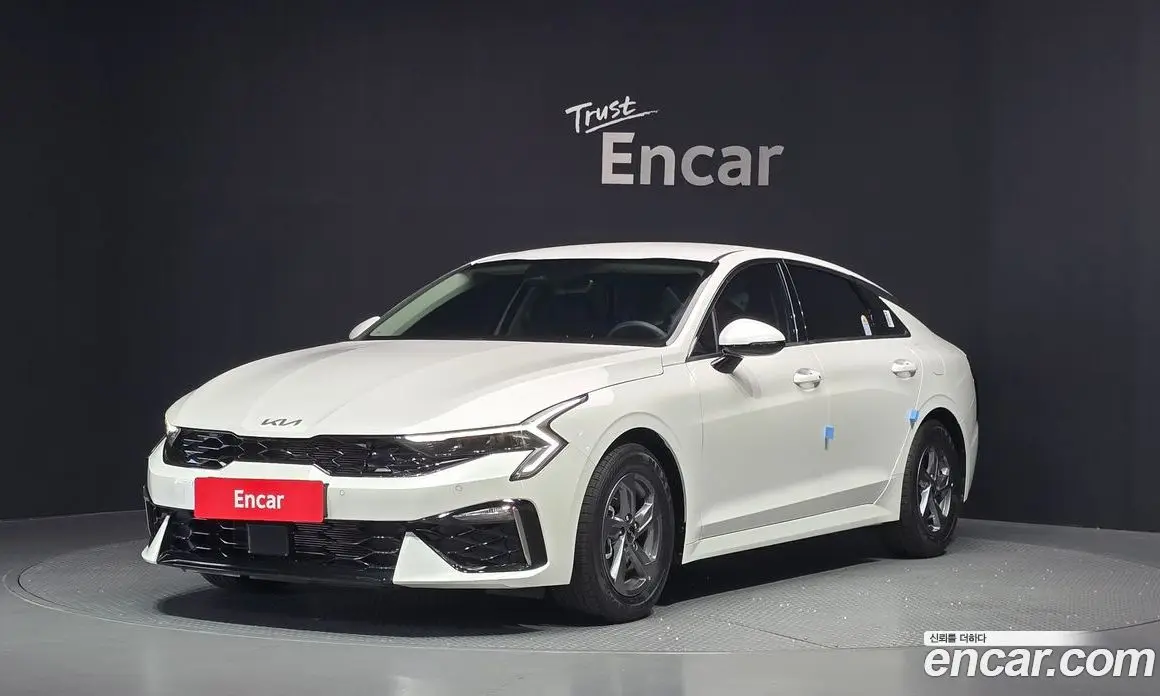 Kia K5 (Optima) 2025 2.0 автомат (гидро), фото 1 Kia K5 (Optima) 2025 2.0 автомат (гидро), фото 1