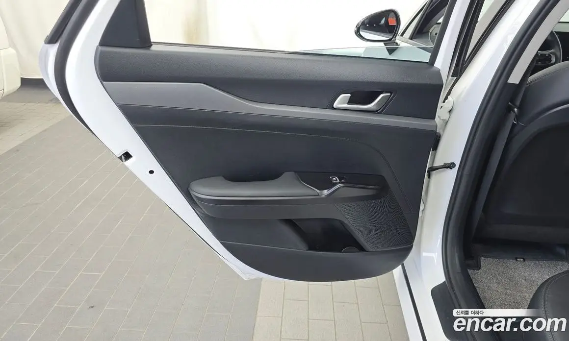 Kia K5 (Optima) 2025 2.0 автомат (гидро), фото 15 Kia K5 (Optima) 2025 2.0 автомат (гидро), фото 15