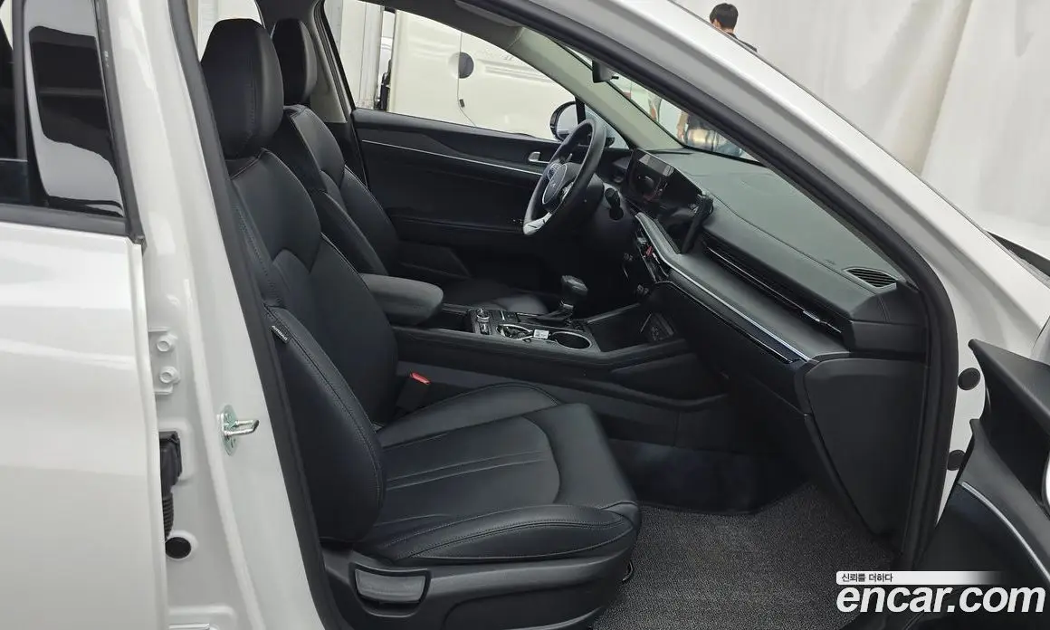 Kia K5 (Optima) 2025 2.0 автомат (гидро), фото 16 Kia K5 (Optima) 2025 2.0 автомат (гидро), фото 16