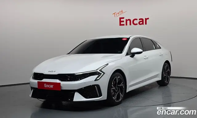 Kia K5 (Optima), 2025, 7 010 км