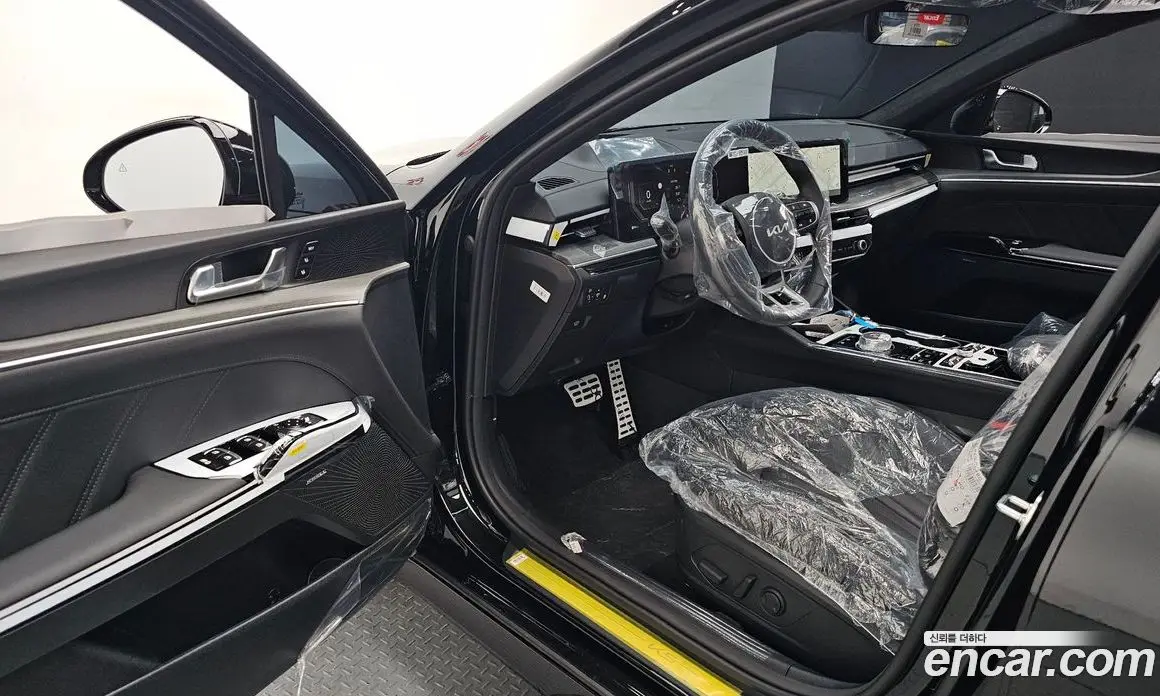 Kia K5 (Optima) 2026 2.0 автомат (гидро), фото 17 Kia K5 (Optima) 2026 2.0 автомат (гидро), фото 17