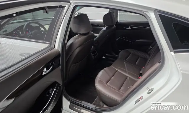 Kia K7 2018 3.3 автомат (гидро), миниатюра 11 Kia K7 2018 3.3 автомат (гидро), миниатюра 11