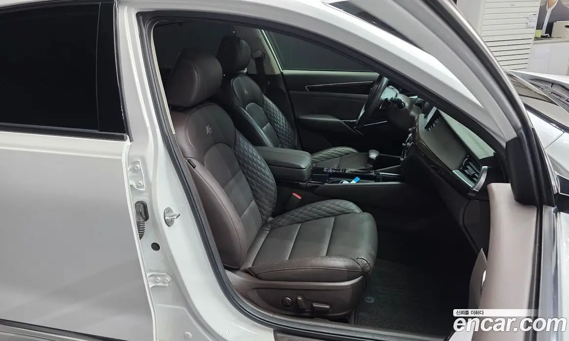 Kia K7 2018 3.3 автомат (гидро), фото 12 Kia K7 2018 3.3 автомат (гидро), фото 12
