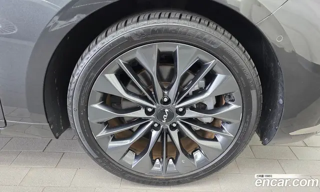 Kia K8 2023 2.5 автомат (гидро), миниатюра 7 Kia K8 2023 2.5 автомат (гидро), миниатюра 7
