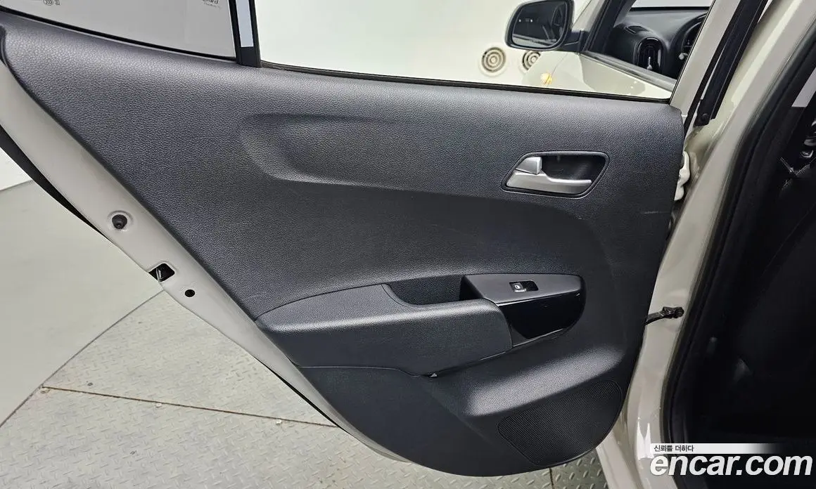 Kia Morning 2018 1.0 автомат (гидро), фото 15 Kia Morning 2018 1.0 автомат (гидро), фото 15