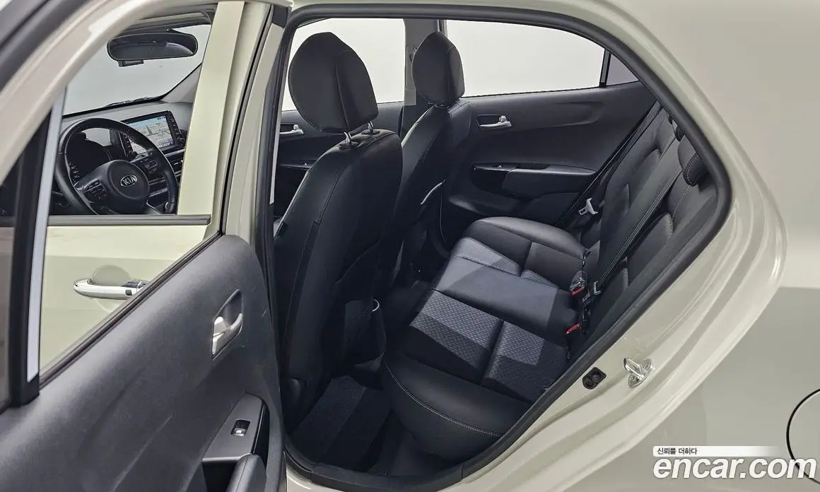 Kia Morning 2018 1.0 автомат (гидро), фото 17 Kia Morning 2018 1.0 автомат (гидро), фото 17