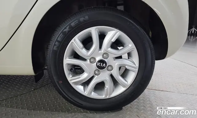 Kia Morning 2018 1.0 автомат (гидро), миниатюра 7 Kia Morning 2018 1.0 автомат (гидро), миниатюра 7