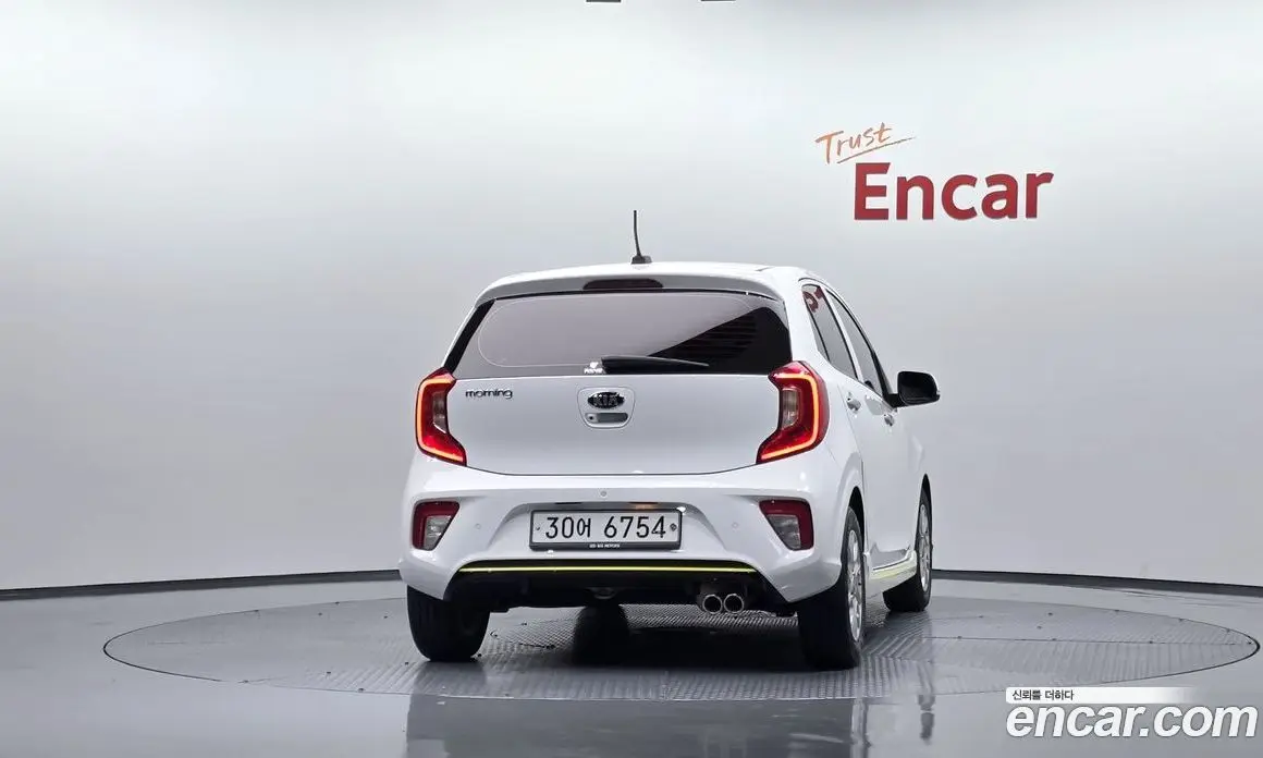 Kia Morning 2019 1.0 автомат (гидро), фото 4 Kia Morning 2019 1.0 автомат (гидро), фото 4