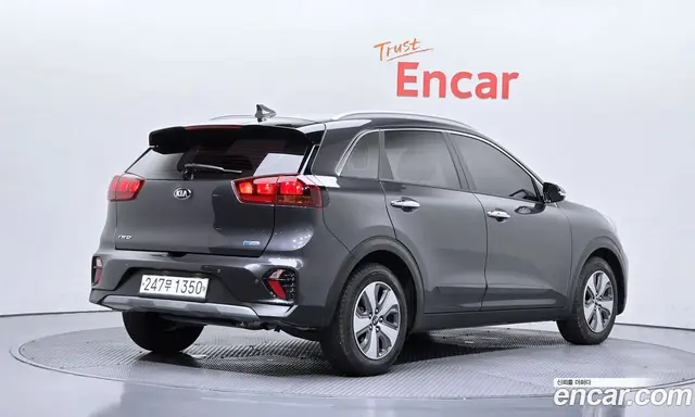 Kia Niro, 2020, 23 083 км