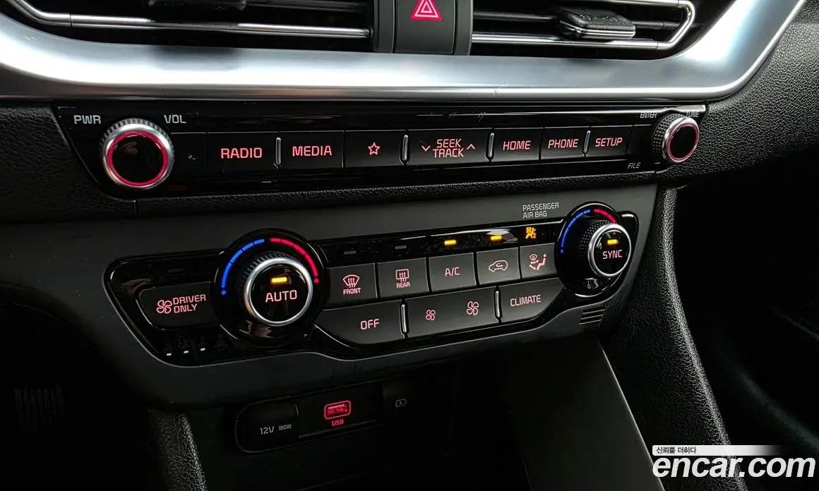 Kia Niro 2020 1.6 автомат (гидро), фото 20 Kia Niro 2020 1.6 автомат (гидро), фото 20