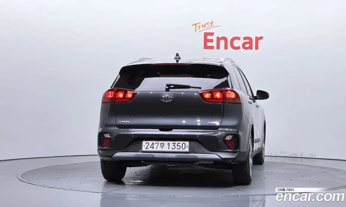 Kia Niro 2020 1.6 автомат (гидро), фото 3 Kia Niro 2020 1.6 автомат (гидро), фото 3