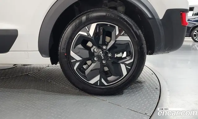 Kia Niro 2023 0.2 автомат (гидро), миниатюра 6
