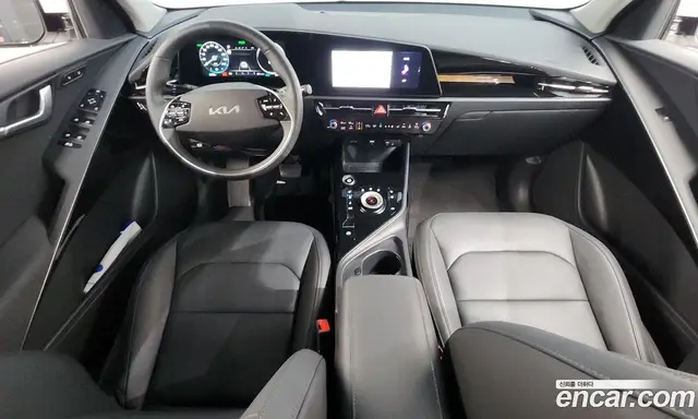 Kia Niro 2023 0.2 автомат (гидро), миниатюра 9