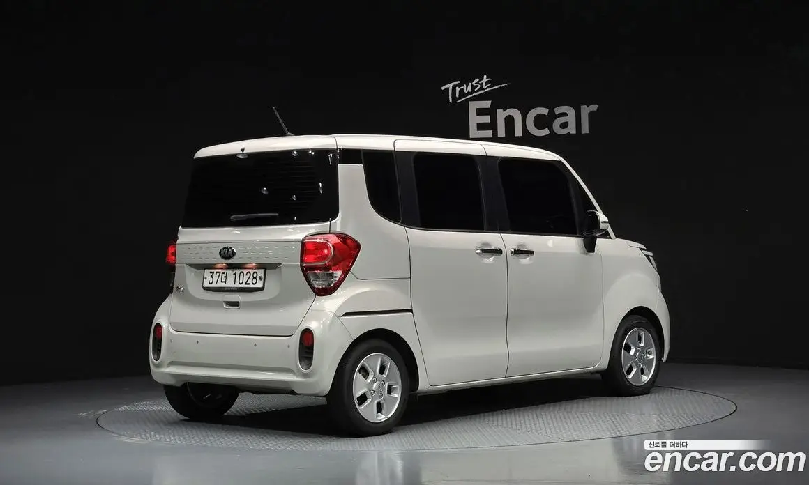 Kia Ray 2019 1.0 автомат (гидро), фото 2 Kia Ray 2019 1.0 автомат (гидро), фото 2