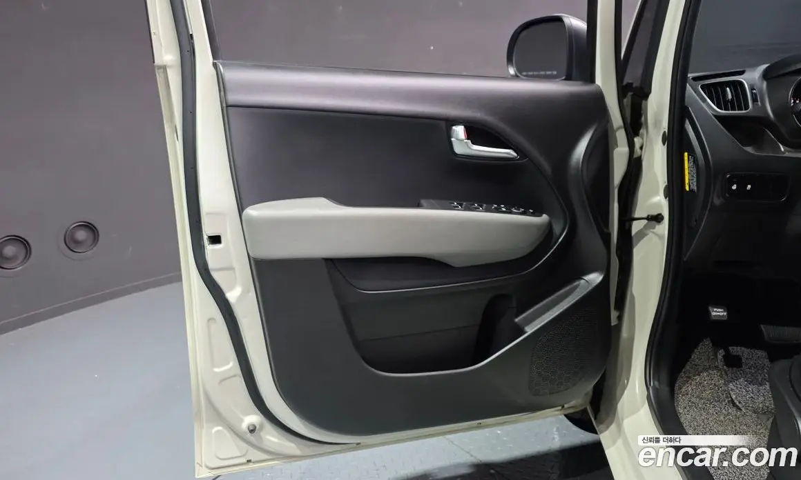 Kia Ray 2019 1.0 автомат (гидро), фото 14 Kia Ray 2019 1.0 автомат (гидро), фото 14