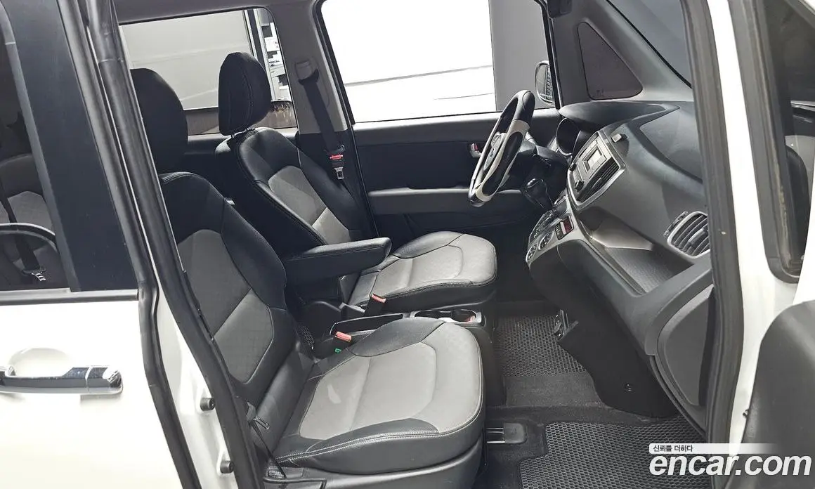 Kia Ray 2021 1.0 автомат (гидро), фото 13
