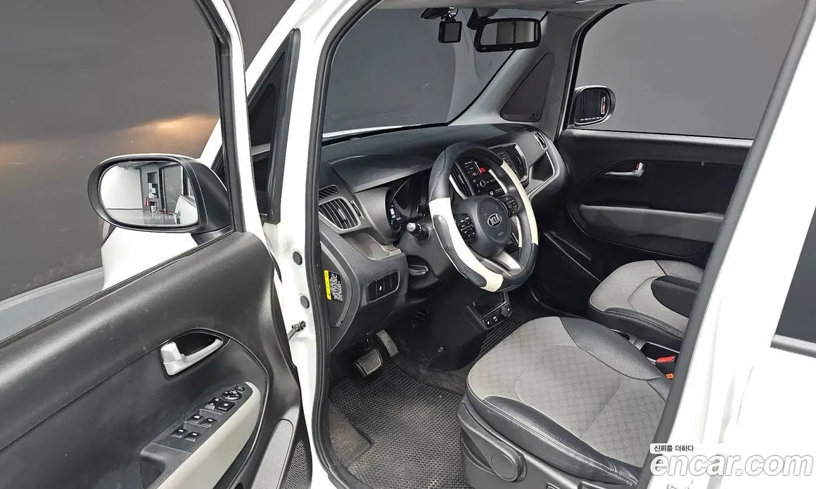 Kia Ray 2021 1.0 автомат (гидро), фото 17
