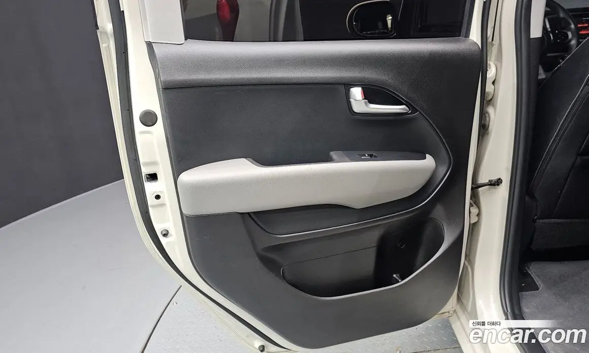 Kia Ray 2022 1.0 автомат (гидро), фото 15 Kia Ray 2022 1.0 автомат (гидро), фото 15