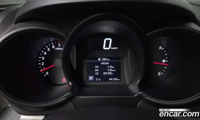 Kia Ray 2022 1.0 автомат (гидро), миниатюра 11