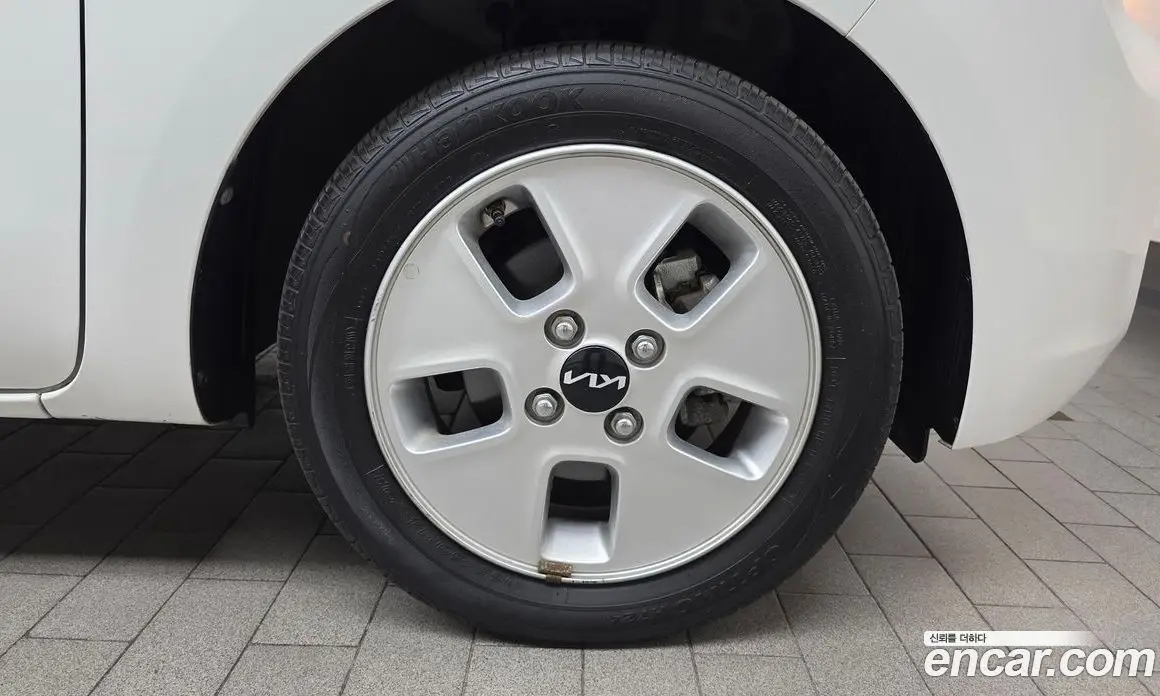 Kia Ray 2022 1.0 автомат (гидро), фото 7