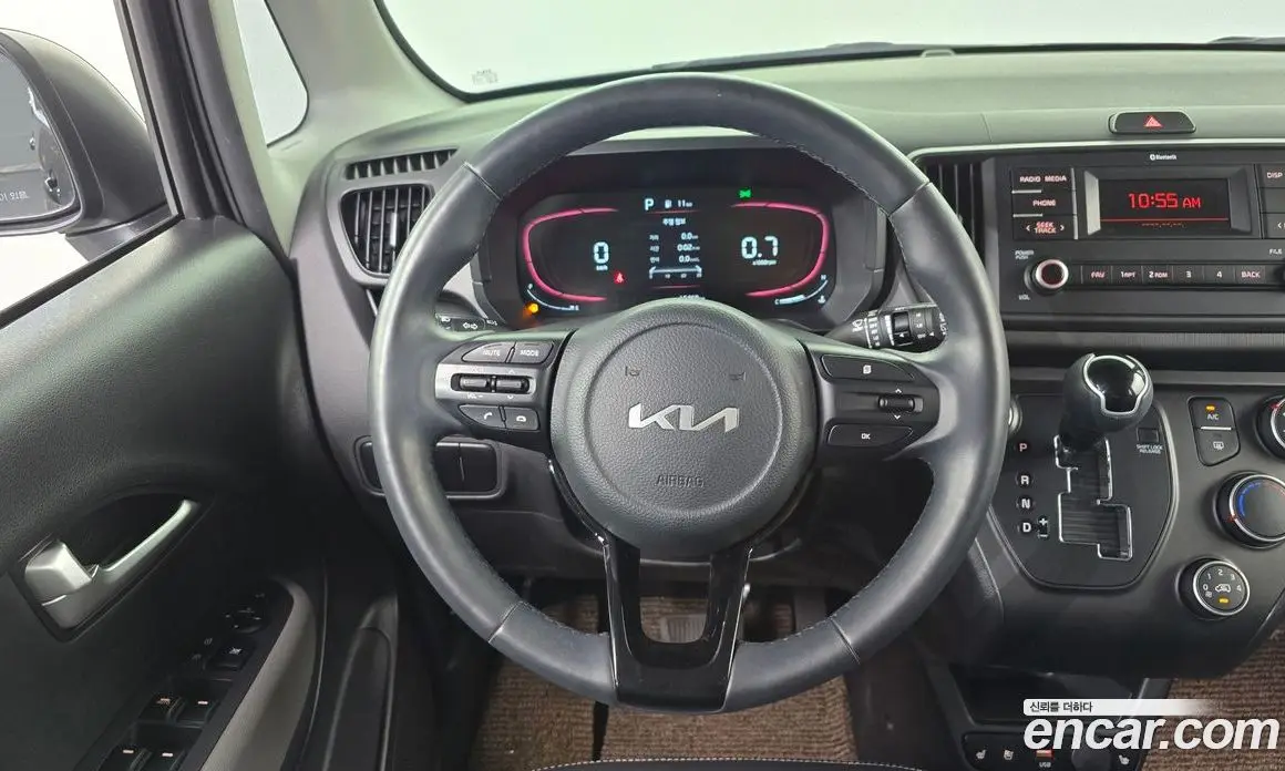 Kia Ray 2023 1.0 автомат (гидро), фото 19