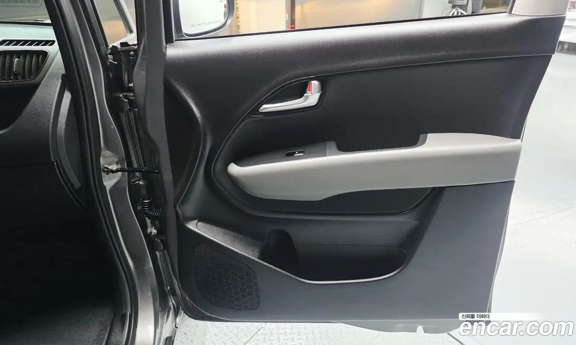 Kia Ray 2023 1.0 автомат (гидро), фото 15 Kia Ray 2023 1.0 автомат (гидро), фото 15