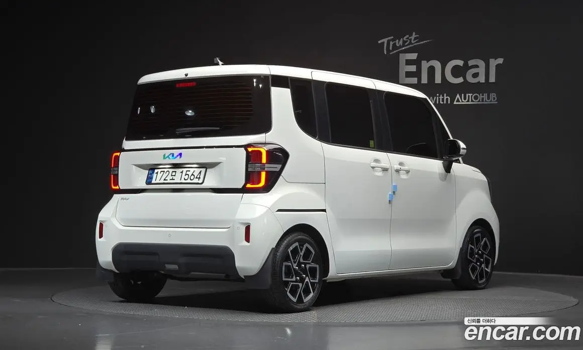 Kia Ray 2023 1.0 автомат (гидро), фото 1 Kia Ray 2023 1.0 автомат (гидро), фото 1