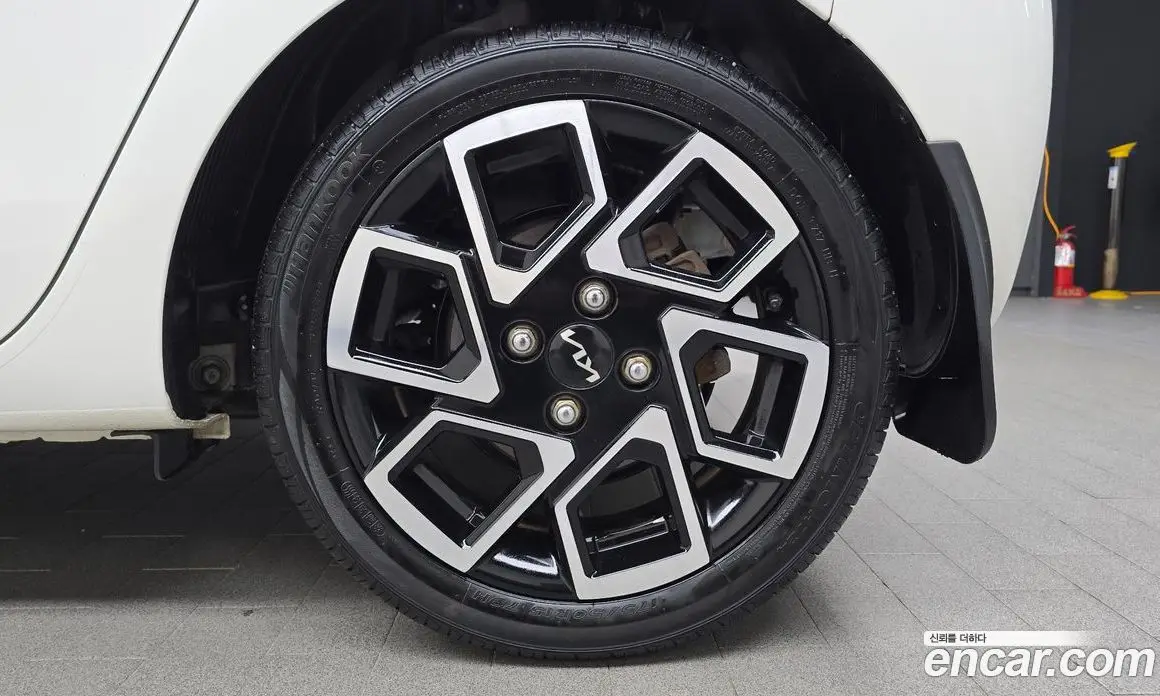 Kia Ray 2023 1.0 автомат (гидро), фото 6 Kia Ray 2023 1.0 автомат (гидро), фото 6