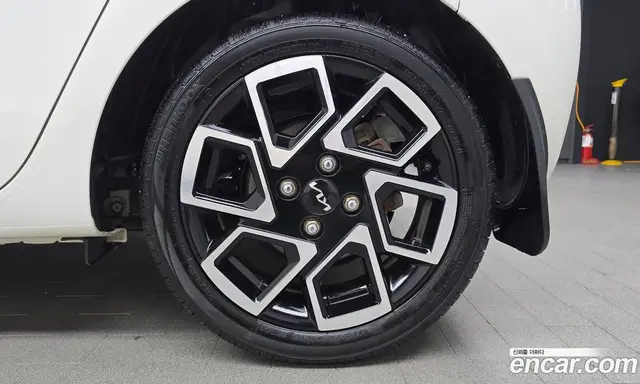 Kia Ray 2023 1.0 автомат (гидро), миниатюра 6 Kia Ray 2023 1.0 автомат (гидро), миниатюра 6