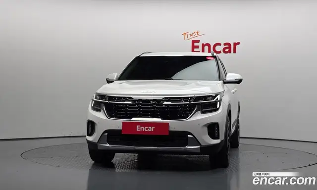 Kia Seltos 2024 2.0 автомат (гидро), миниатюра 3 Kia Seltos 2024 2.0 автомат (гидро), миниатюра 3