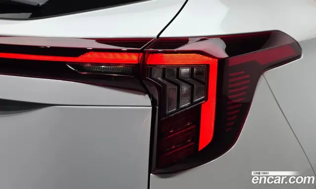 Kia Seltos 2024 2.0 автомат (гидро), миниатюра 9 Kia Seltos 2024 2.0 автомат (гидро), миниатюра 9