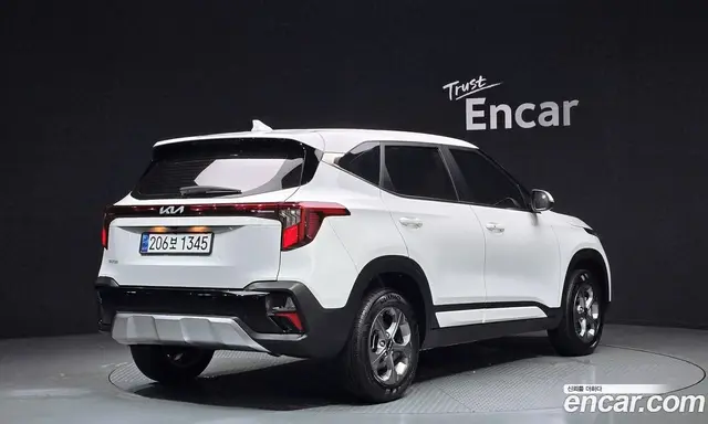 Kia Seltos 2025 2.0 автомат (гидро), миниатюра 2 Kia Seltos 2025 2.0 автомат (гидро), миниатюра 2
