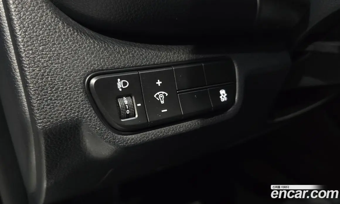 Kia Seltos 2025 2.0 автомат (гидро), фото 20 Kia Seltos 2025 2.0 автомат (гидро), фото 20