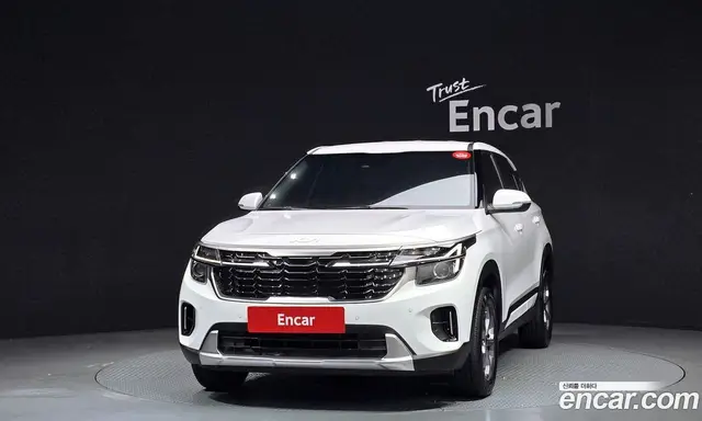 Kia Seltos 2025 2.0 автомат (гидро), миниатюра 3 Kia Seltos 2025 2.0 автомат (гидро), миниатюра 3