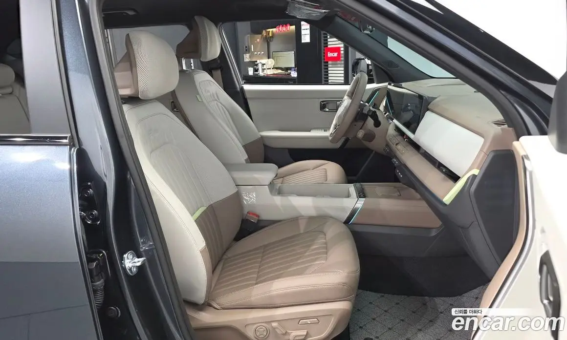 Kia Seltos 2026 1.6 автомат (гидро), фото 17 Kia Seltos 2026 1.6 автомат (гидро), фото 17