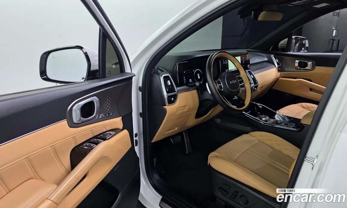 Kia Sorento 2023 1.6 автомат (гидро), фото 13 Kia Sorento 2023 1.6 автомат (гидро), фото 13