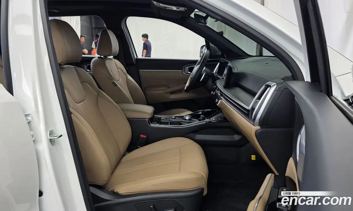 Kia Sorento 2023 2.5 автомат (гидро), фото 17 Kia Sorento 2023 2.5 автомат (гидро), фото 17