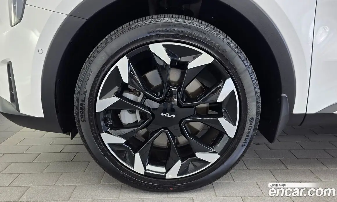 Kia Sorento 2023 2.5 автомат (гидро), фото 5 Kia Sorento 2023 2.5 автомат (гидро), фото 5