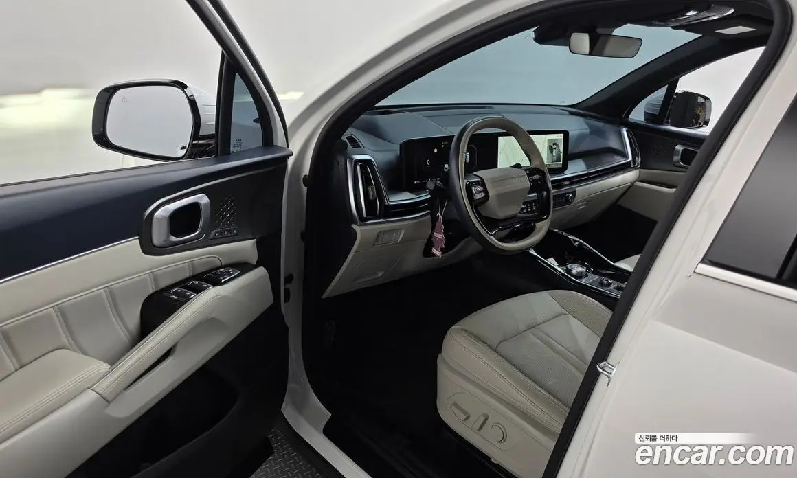 Kia Sorento 2025 1.6 автомат (гидро), фото 13 Kia Sorento 2025 1.6 автомат (гидро), фото 13