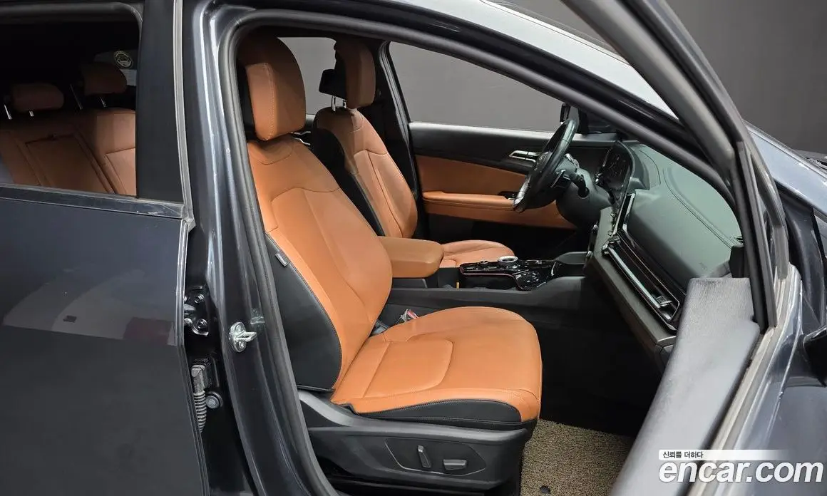 Kia Sportage 2023 1.6 автомат (гидро), фото 18 Kia Sportage 2023 1.6 автомат (гидро), фото 18