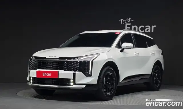 Kia Sportage, 2025, 5 127 км