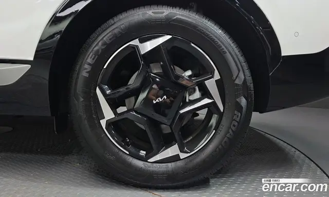 Kia Sportage 2025 1.6 автомат (гидро), миниатюра 7