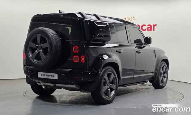 Land Rover Defender 2026 3.0 автомат (гидро), миниатюра 2